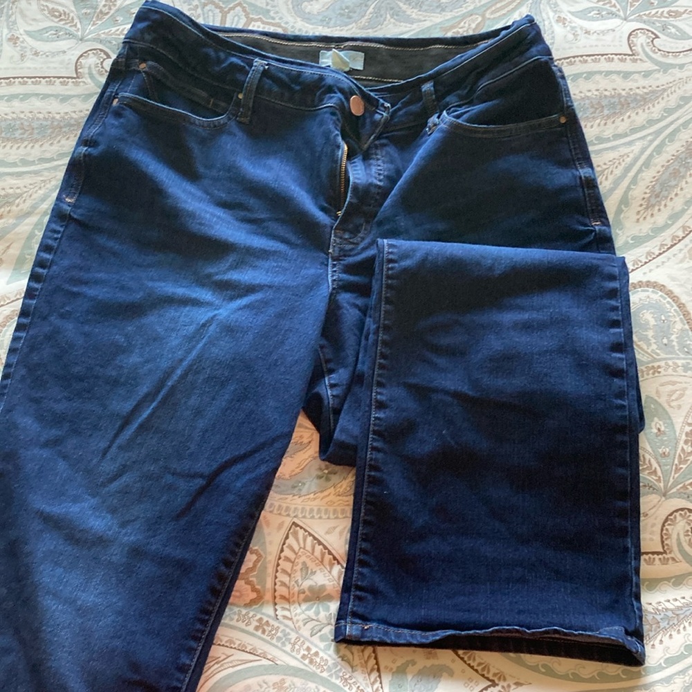 Maurices ever flex high rise flare jeans 18